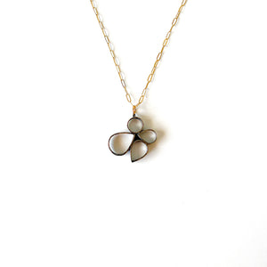 Minima - Petala Small - necklace