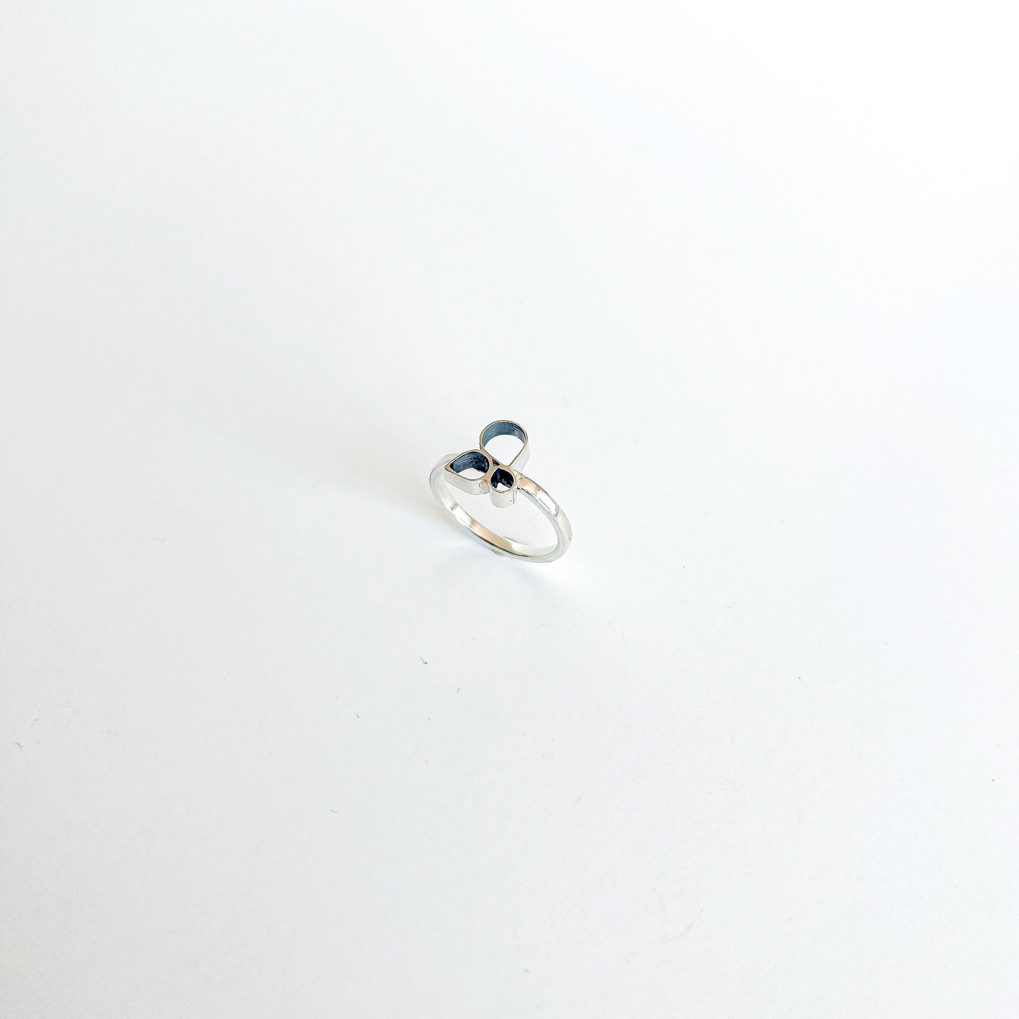 Minima - Petals Small Ring