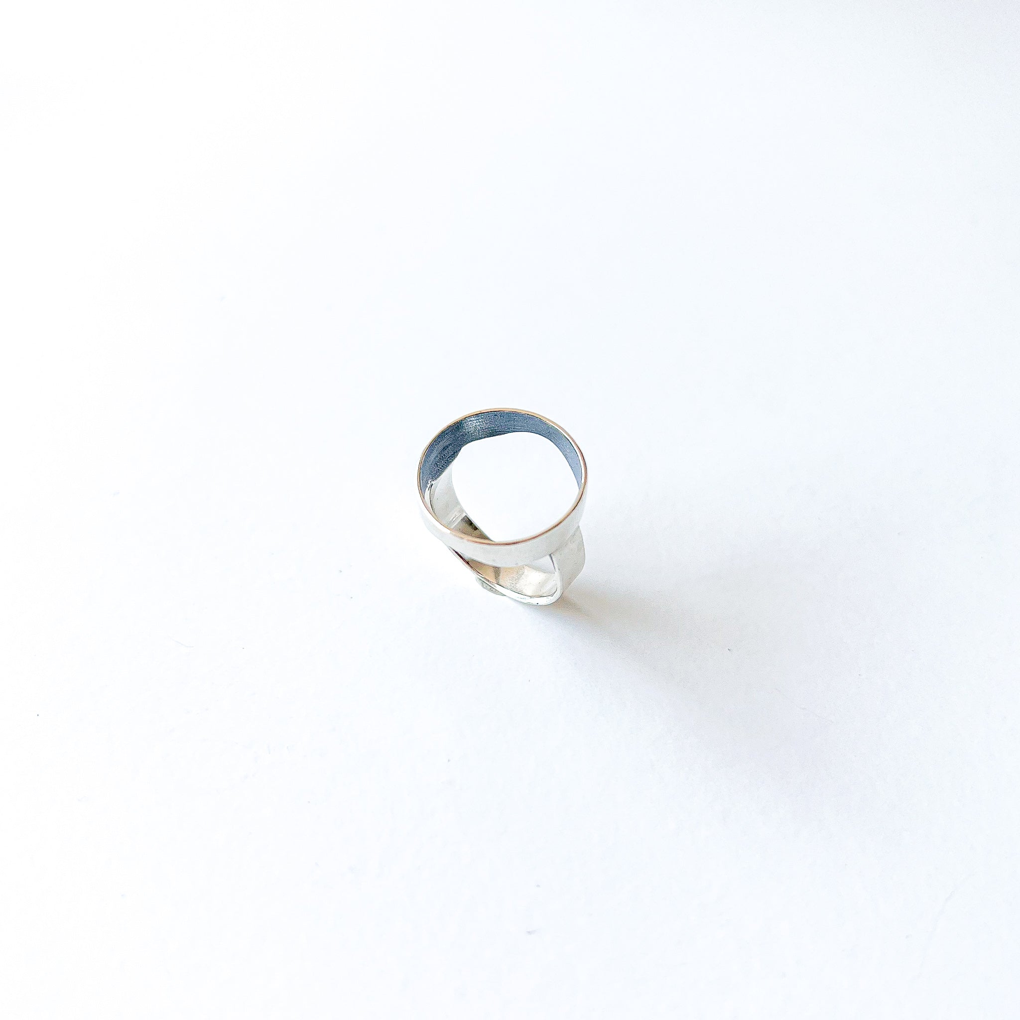 Minima - Circle Ring